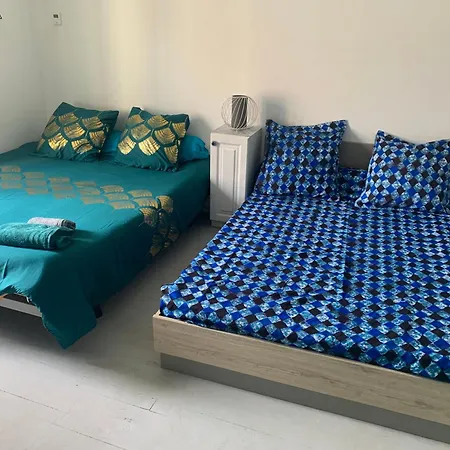 Maison Spacieuse Et Familiale בית הארחה