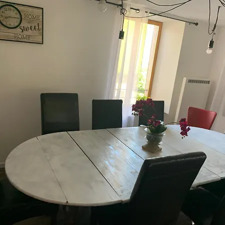 Maison Spacieuse Et Familiale בית הארחה