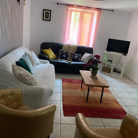 Maison Spacieuse Et Familiale 4*